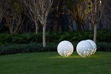 不銹鋼圓球不銹鋼燈光互動雕塑景觀雕塑園林雕塑